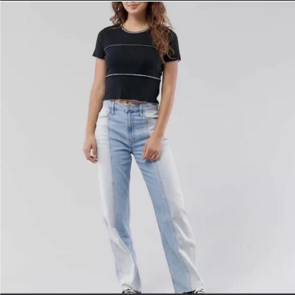 Hollister ULTRA HIGH-RISE DAD JEAN